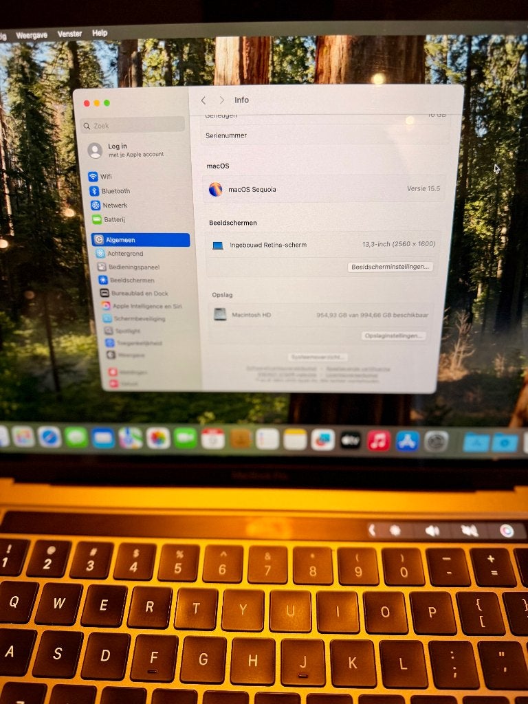 Foto 8 van MacBook Pro 13” M1 | 16GB | 1TB | Accu 100% | Compleet