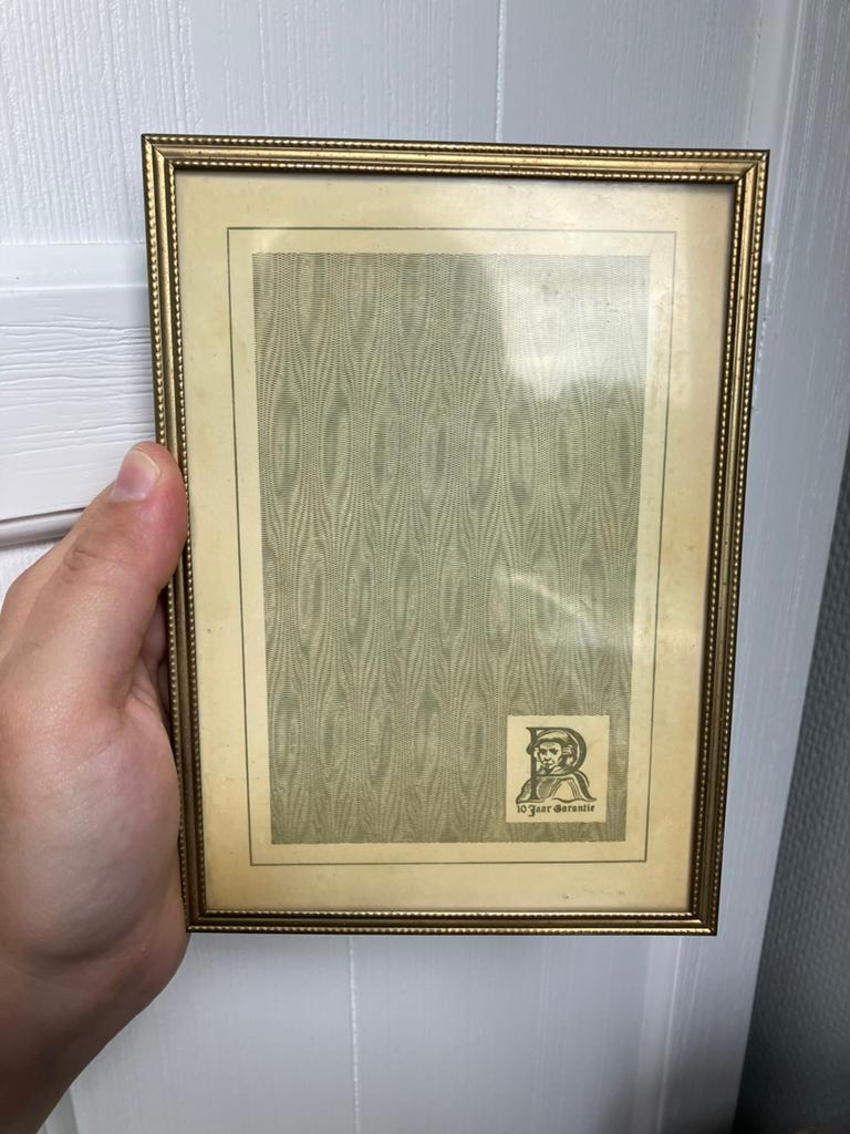 Lijst lijstje fotolijst vintage brocante goud kleur 13x18 cm, Ophalen of Verzenden, Zo goed als nieuw