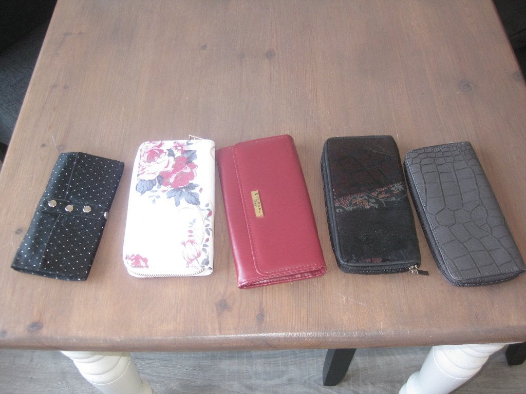 4 nog nieuwe dames portomonnees, Ophalen, Nieuw, Overige kleuren
