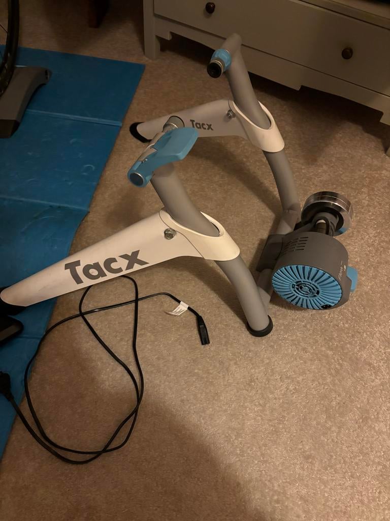 Tacx Flow Smart Trainer, Fietsen en Brommers, Ophalen, Gebruikt, Overige typen, Kunststof