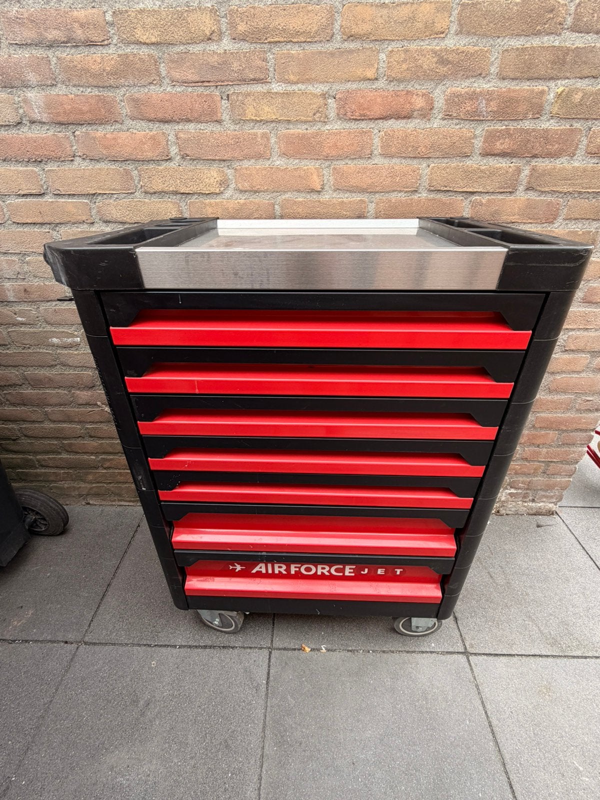 Gereedschapswagen gevuld, Ophalen, Gevuld, Gebruikt