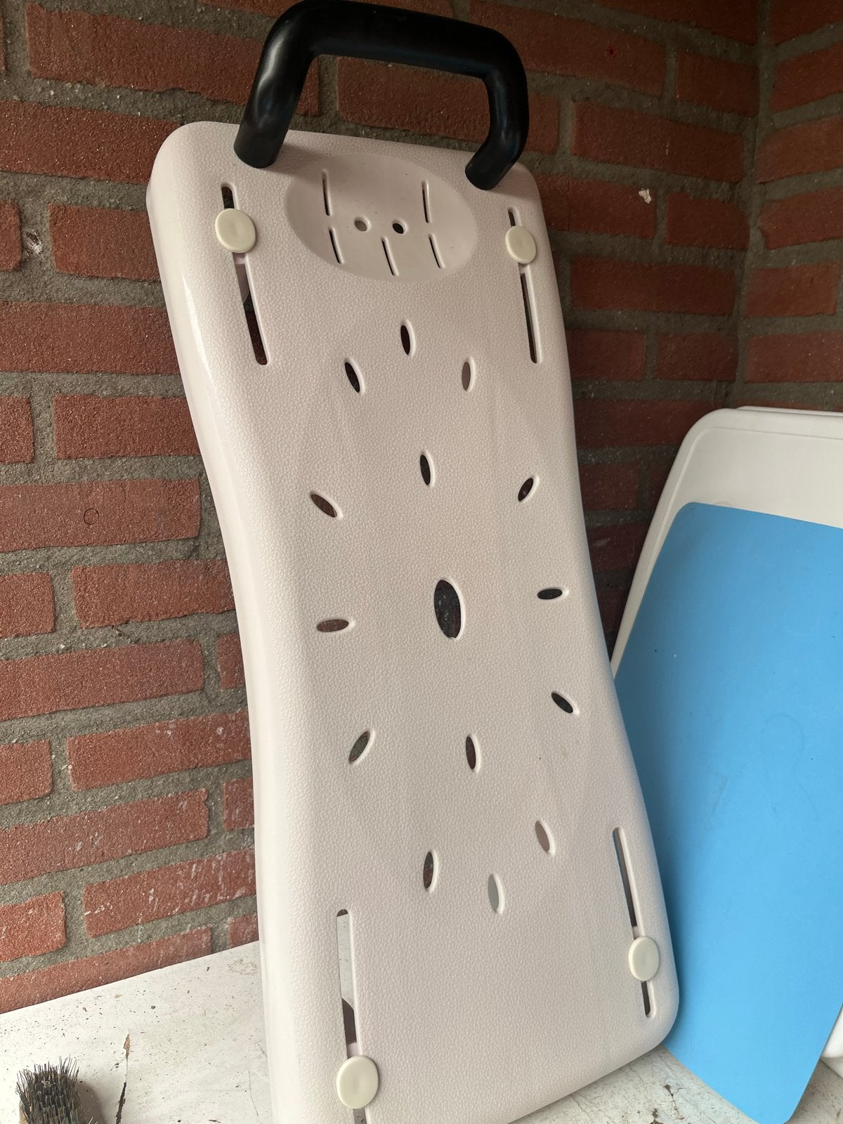 Zitje badrand en opstapje., Ophalen, Zo goed als nieuw