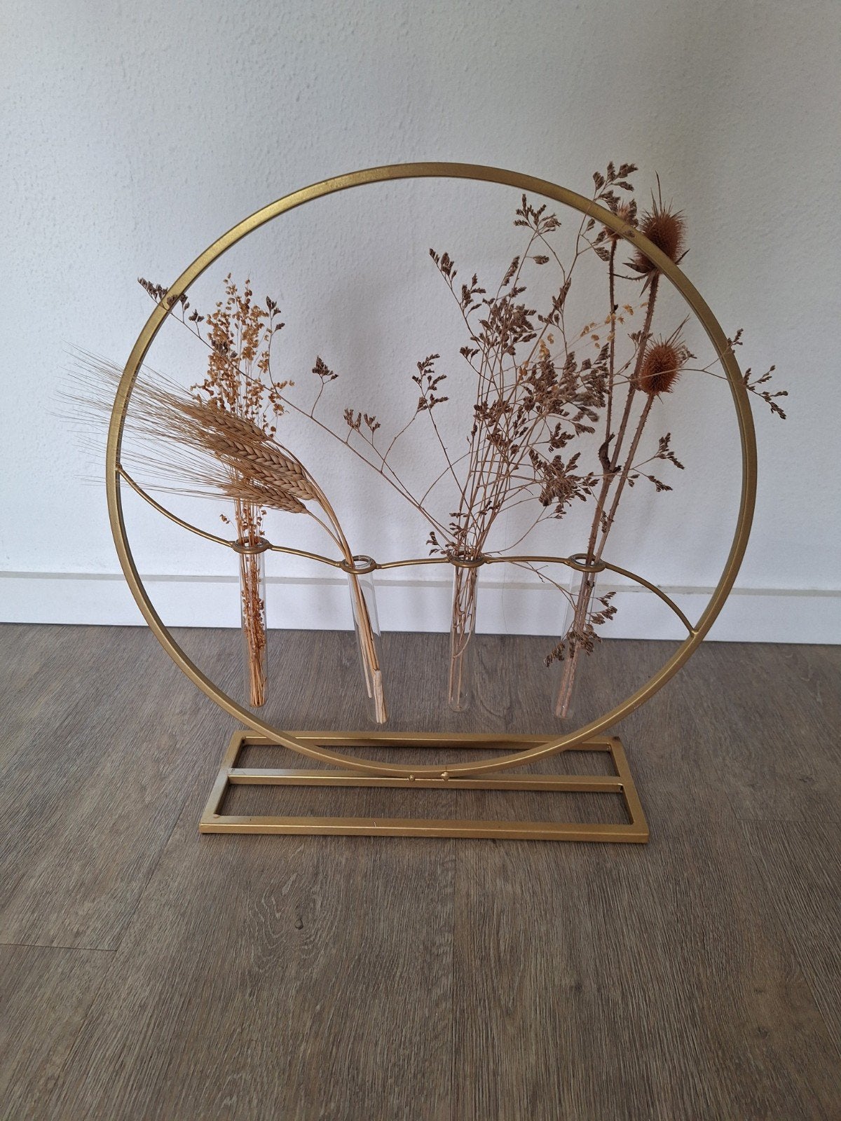 Gouden metalen vaas met buisjes voor droogbloemen, Ophalen, Zo goed als nieuw, Met patroon/structuur, Metaal