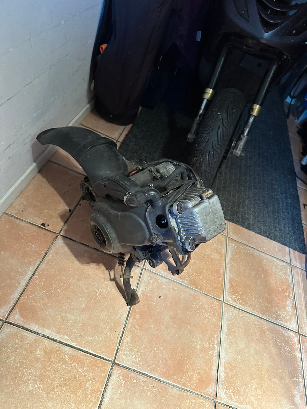 80cc 4t vespa, Ophalen, Zo goed als nieuw, Blok, Vespa