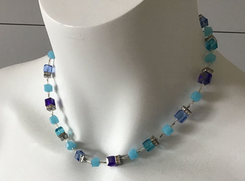 Exclusieve design ketting/collier handgemaakt met Swarovski, Overige materialen, Nieuw, Verstelbaar, Verzenden
