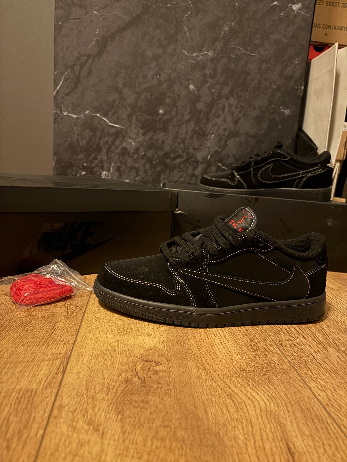 Travis Scott Black Phantom, Ophalen of Verzenden, Nieuw, Zwart, Sneakers of Gympen