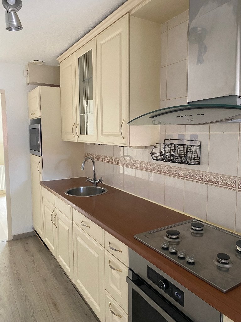 Keuken met apparatuur, Ophalen, Gebruikt, Crème, Enkelwandige keuken