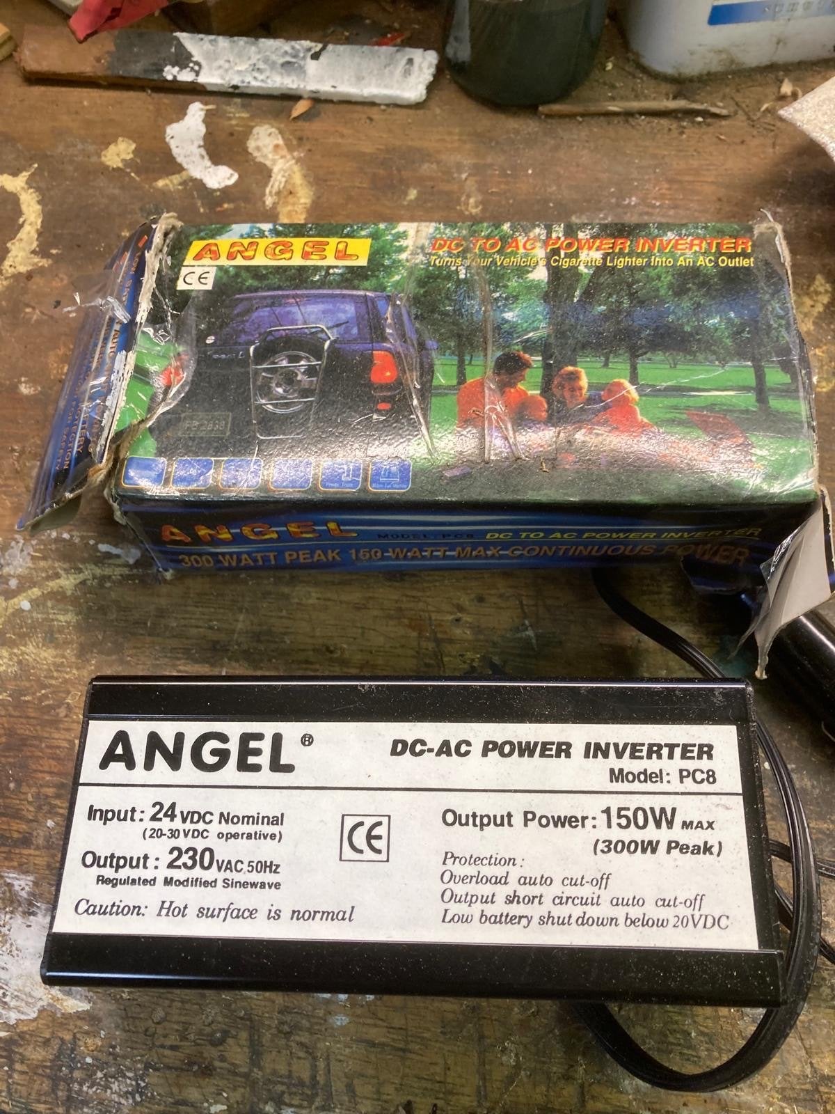 Angel DC-AC Omvormer 150W (300W piek) 24V naar 230V, Ophalen of Verzenden, Gebruikt