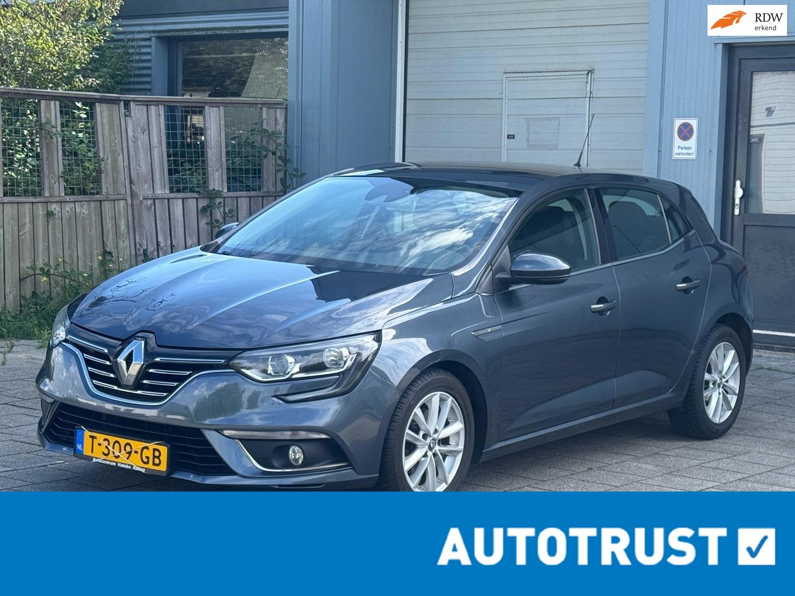 Renault Mégane 1.2 TCe Limited/Automaat/Terkhaak/nieuwe apk