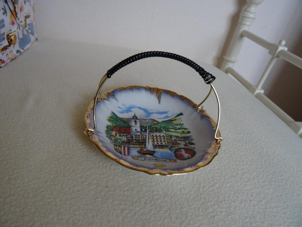 porselein souvenir snoepjesschaaltje St Wolfgang Oostenrijk, Ophalen of Verzenden, Zo goed als nieuw, Porselein, Bord of Schaal