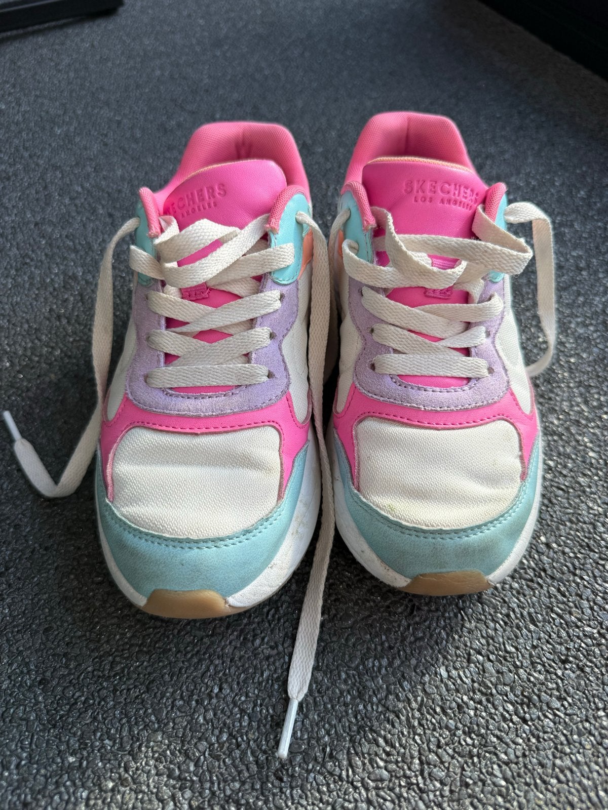 Skechers Sportschoenen Meisje Maat 34 - Kleurrijk & Comforta, Gebruikt, Meisje, Sportschoenen, Ophalen of Verzenden