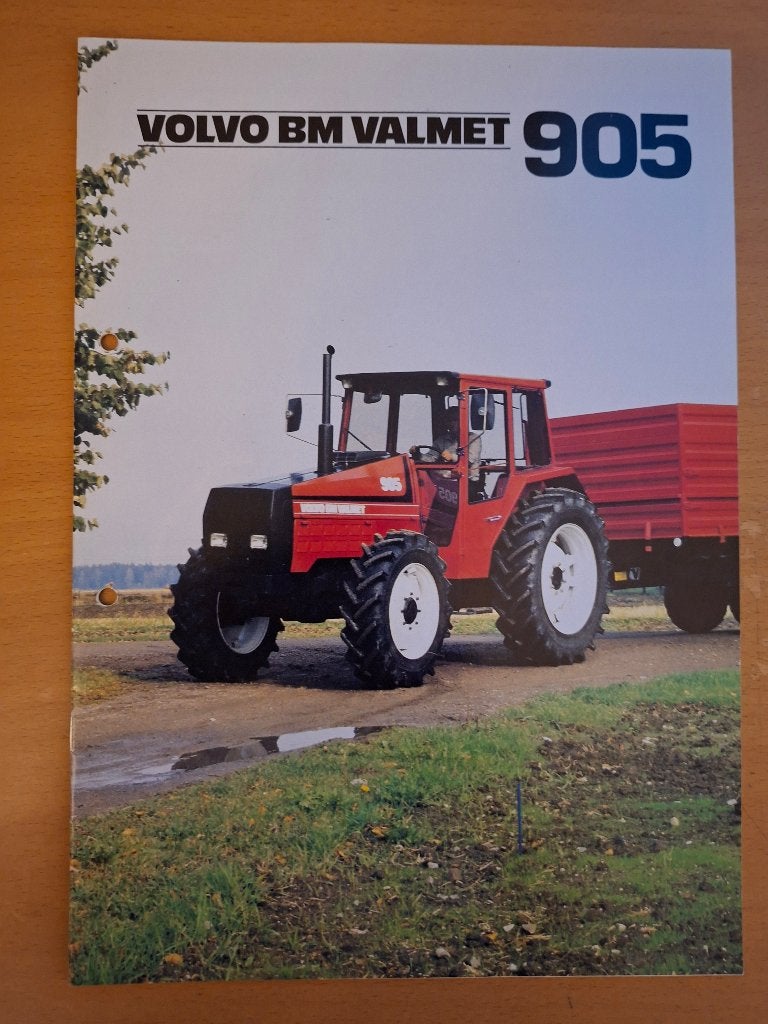 Folder Volvo BM Valmet 905 Nederlandstalig, Ophalen of Verzenden, Gelezen, Tractor en Landbouw