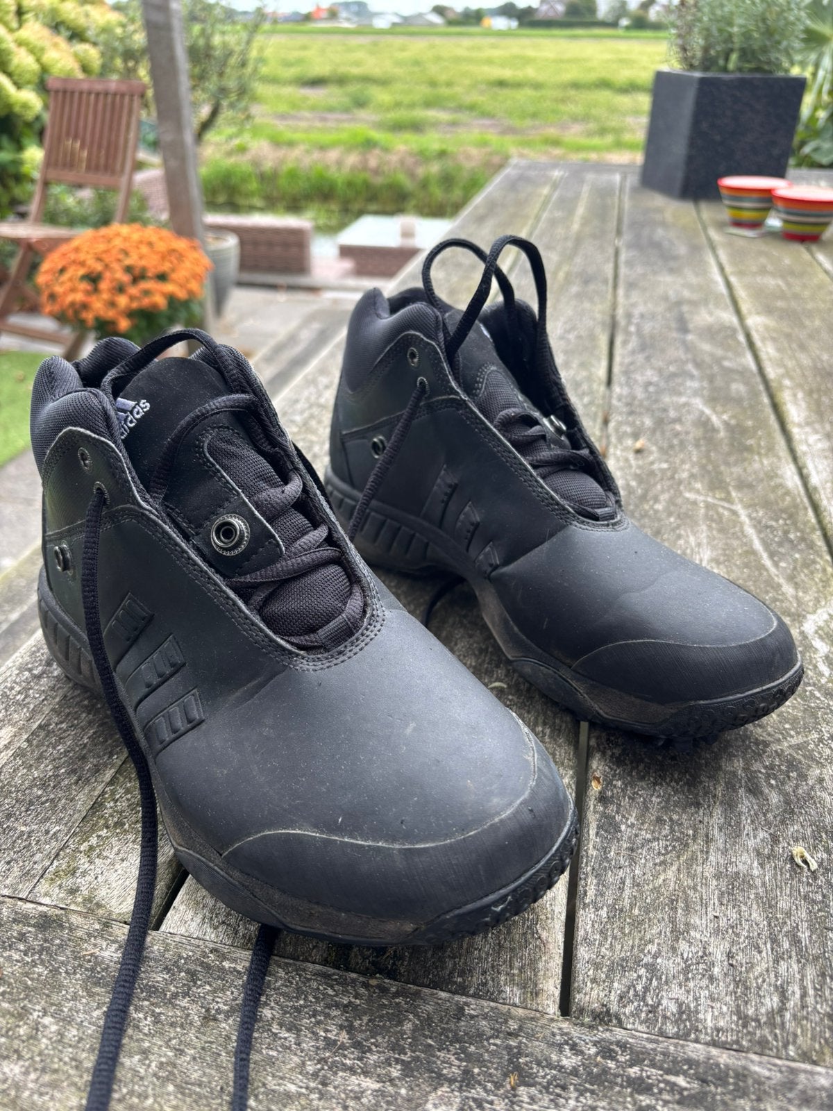 Golfschoenen dames maat 38 Adidas + regenhoezen, Ophalen, Zo goed als nieuw, Schoenen