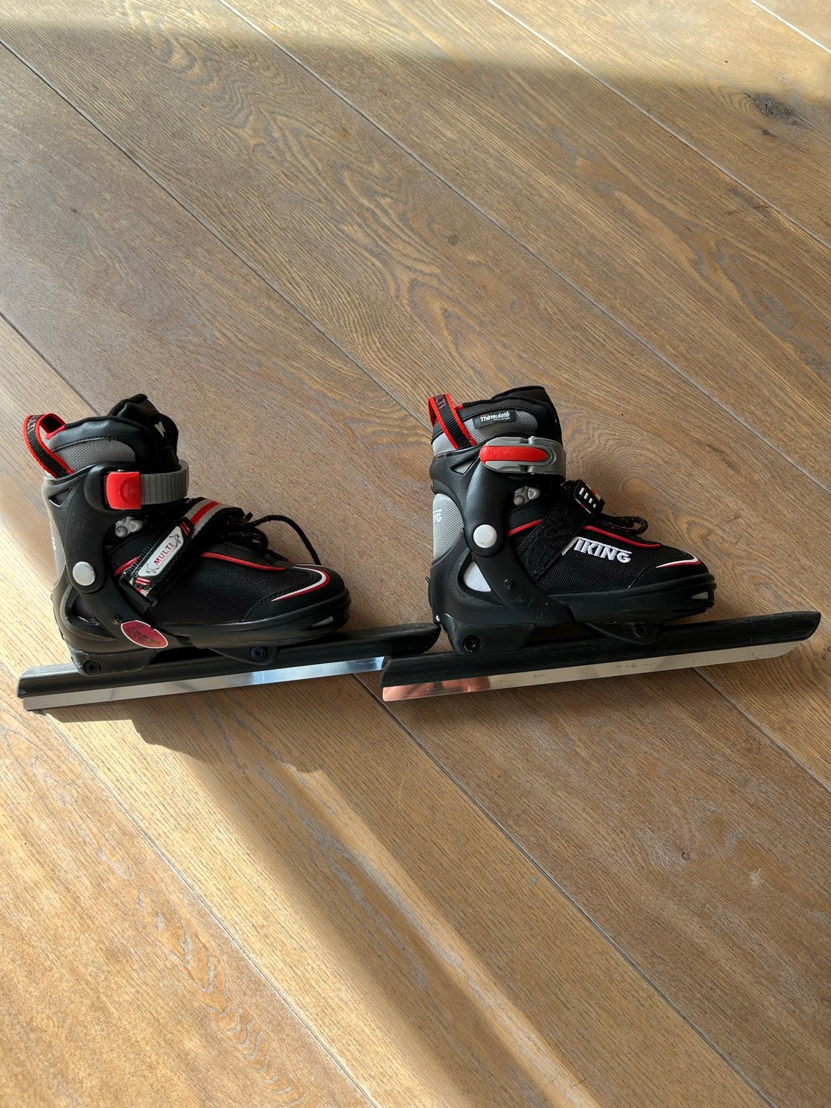 Viking Multi verstelbare kinderschaatsen maat 28-31, Sport en Fitness, Ophalen of Verzenden, Zo goed als nieuw, Combinoren, Viking