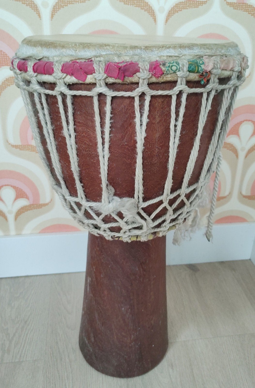 Mooie Djembé 62 CM hoog, Ophalen, Gebruikt, Trommel