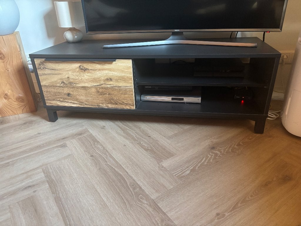 Tv meubel, Ophalen of Verzenden, Zo goed als nieuw, 25 tot 50 cm, Minder dan 100 cm