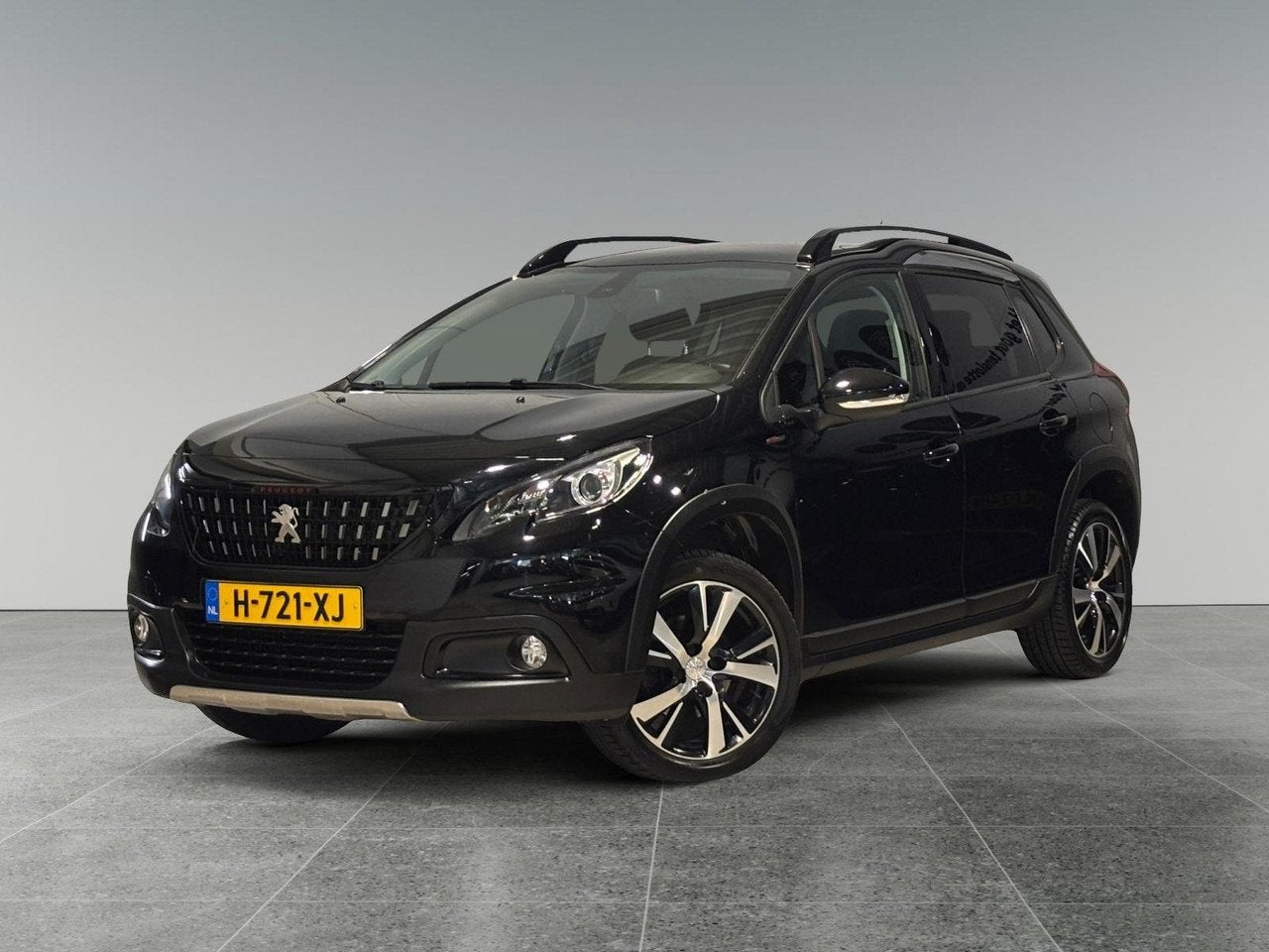 Peugeot 2008 GT-Line 1.2 Turbo 130pk | ALL SEASON BANDEN | T, Auto's, Dealer onderhouden, Gebruikt, 1199 cc, 49 €/maand
