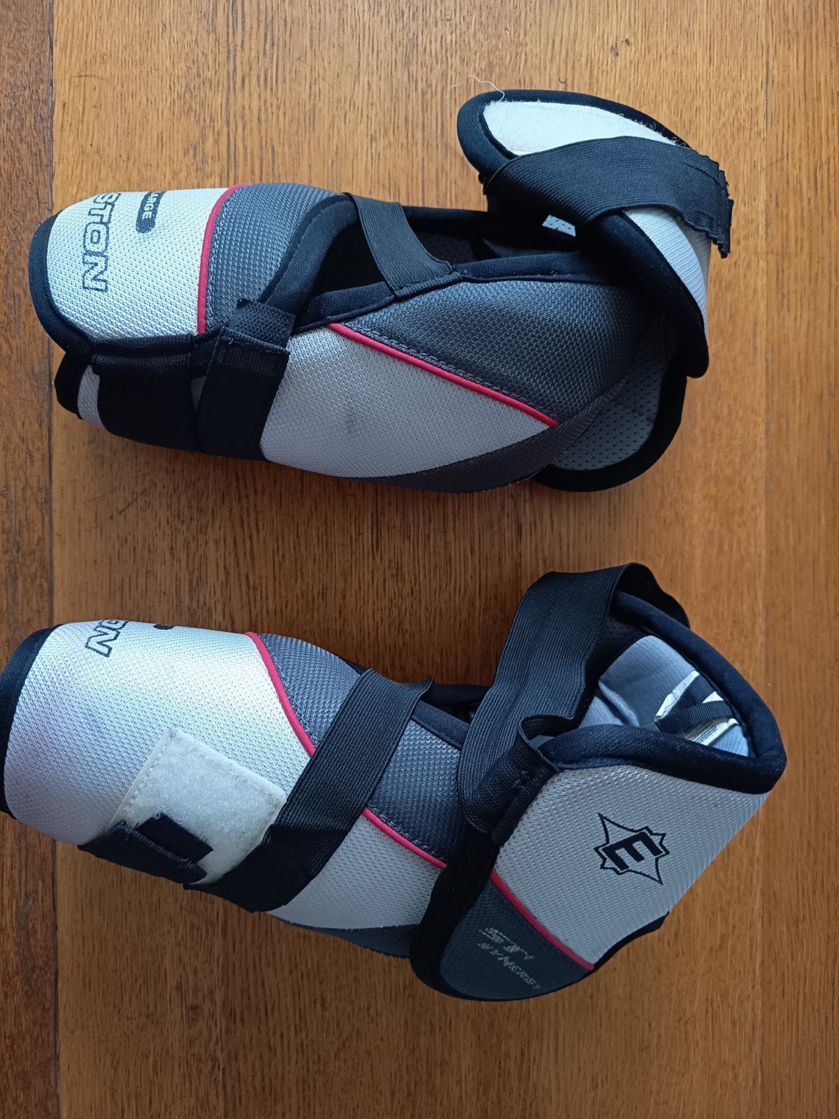 Easton ijshockey elleboogbeschermers Large, Ophalen of Verzenden, Gebruikt, Bescherming