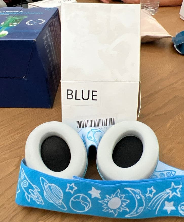 Blauwe Oorbescherming met Ruimteprint baby/kleuter, Ophalen of Verzenden, Nieuw, Gehoorbeschermer, Blauw