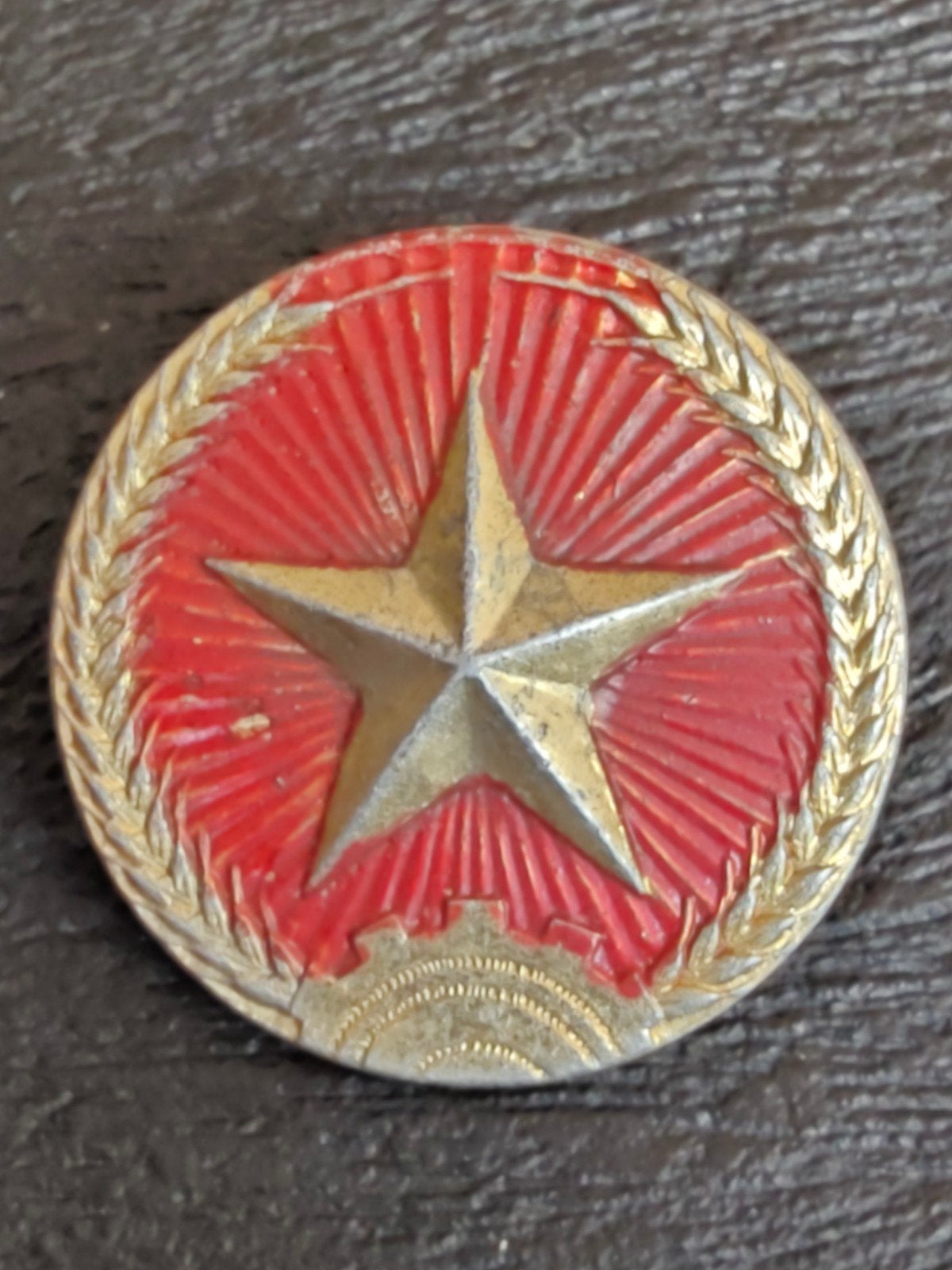NVA - CAP / HAT BADGE - VIET CONG - North VN Army - VIETNAM, Ophalen of Verzenden, Landmacht, Amerika, Embleem of Badge