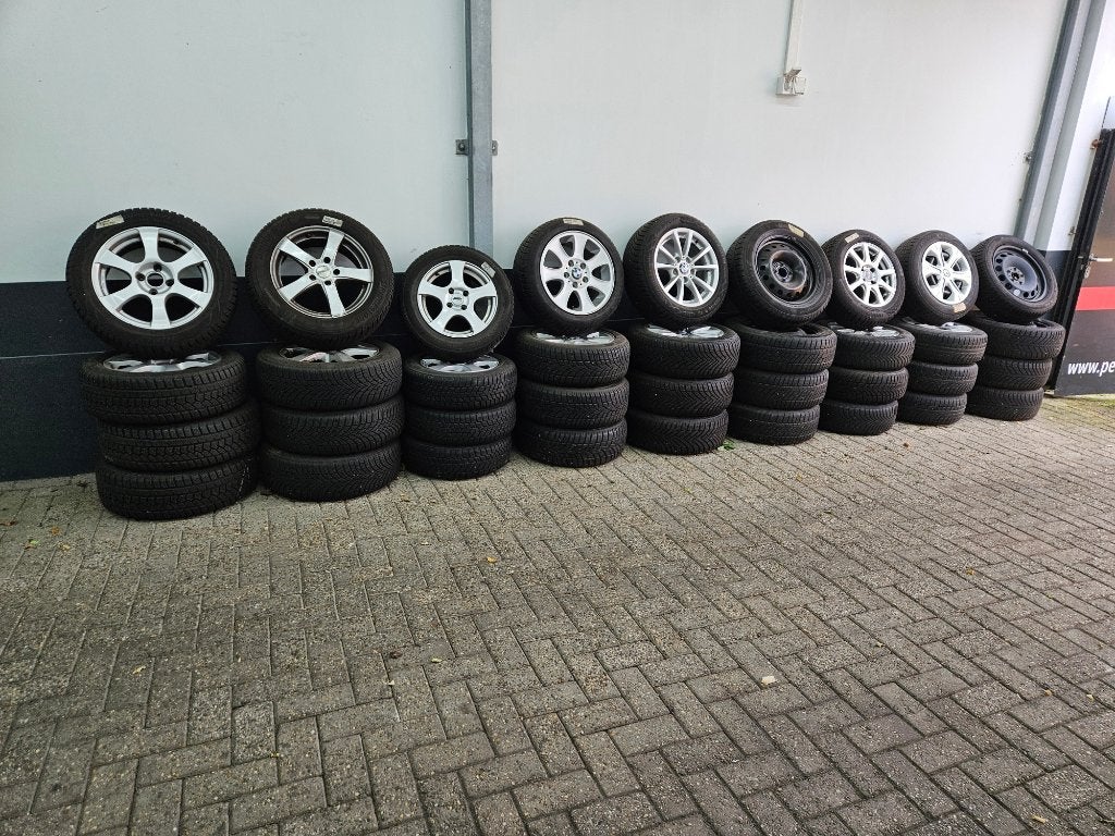 Velgen met winterbanden., Auto-onderdelen, Ophalen, Overige, Gebruikt, Banden en Velgen