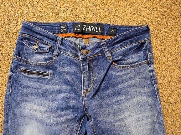 Zhrill jeans maat 28 middenblauw gebleekt, Blauw, Ophalen of Verzenden, Zo goed als nieuw, Zhrill