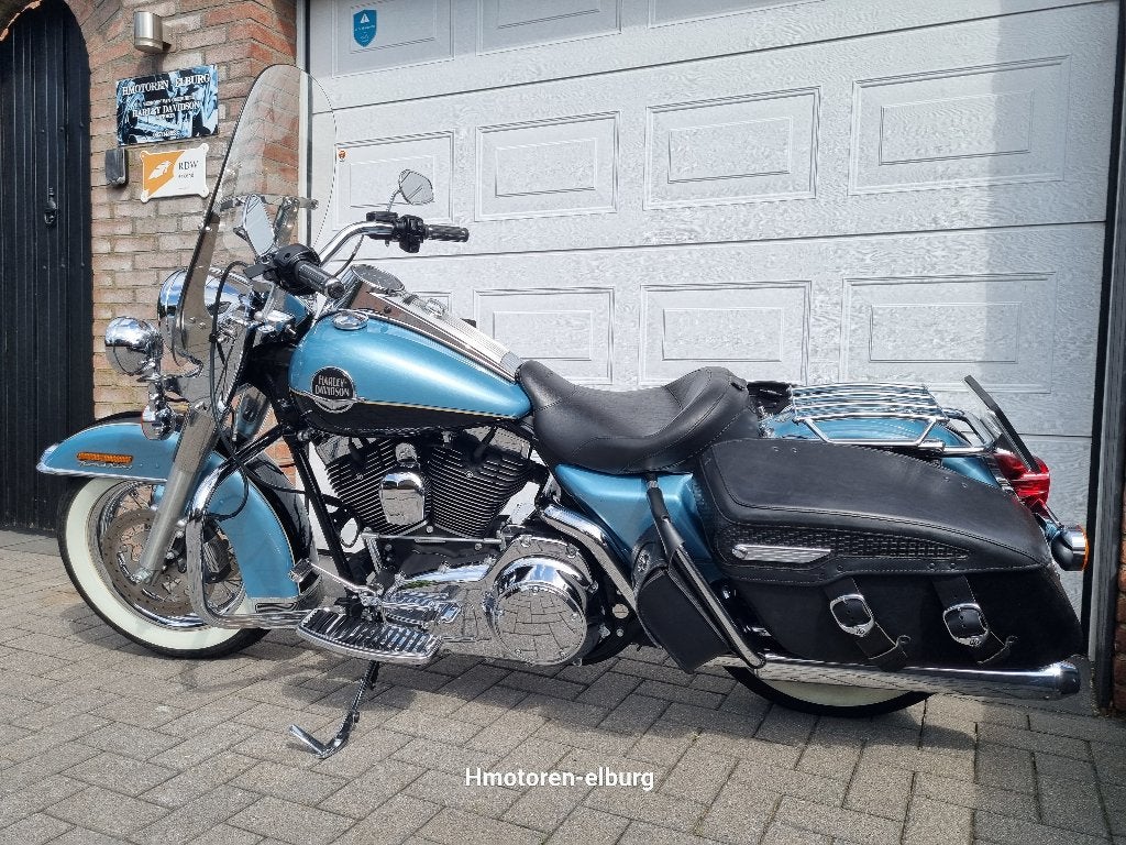 Road King 2008- NL motor: Kleur Suede Blue Pearl/Vivid Black, 2 cilinders, 1600 cc, Motorrijbewijs A, Bedrijf