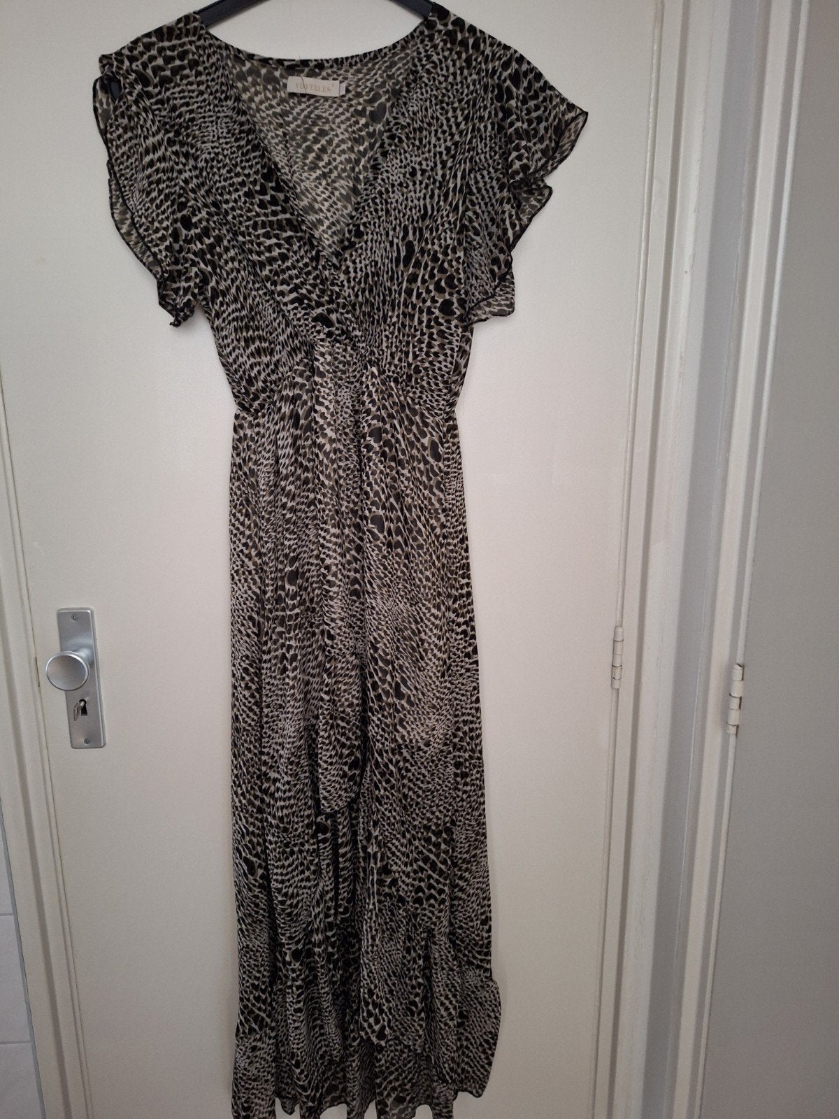 Mooie zomerjurk ..zgan .maat M, Kleding | Dames, Jurken, Ophalen of Verzenden, Zo goed als nieuw, Maat 38/40 (M), Onder de knie