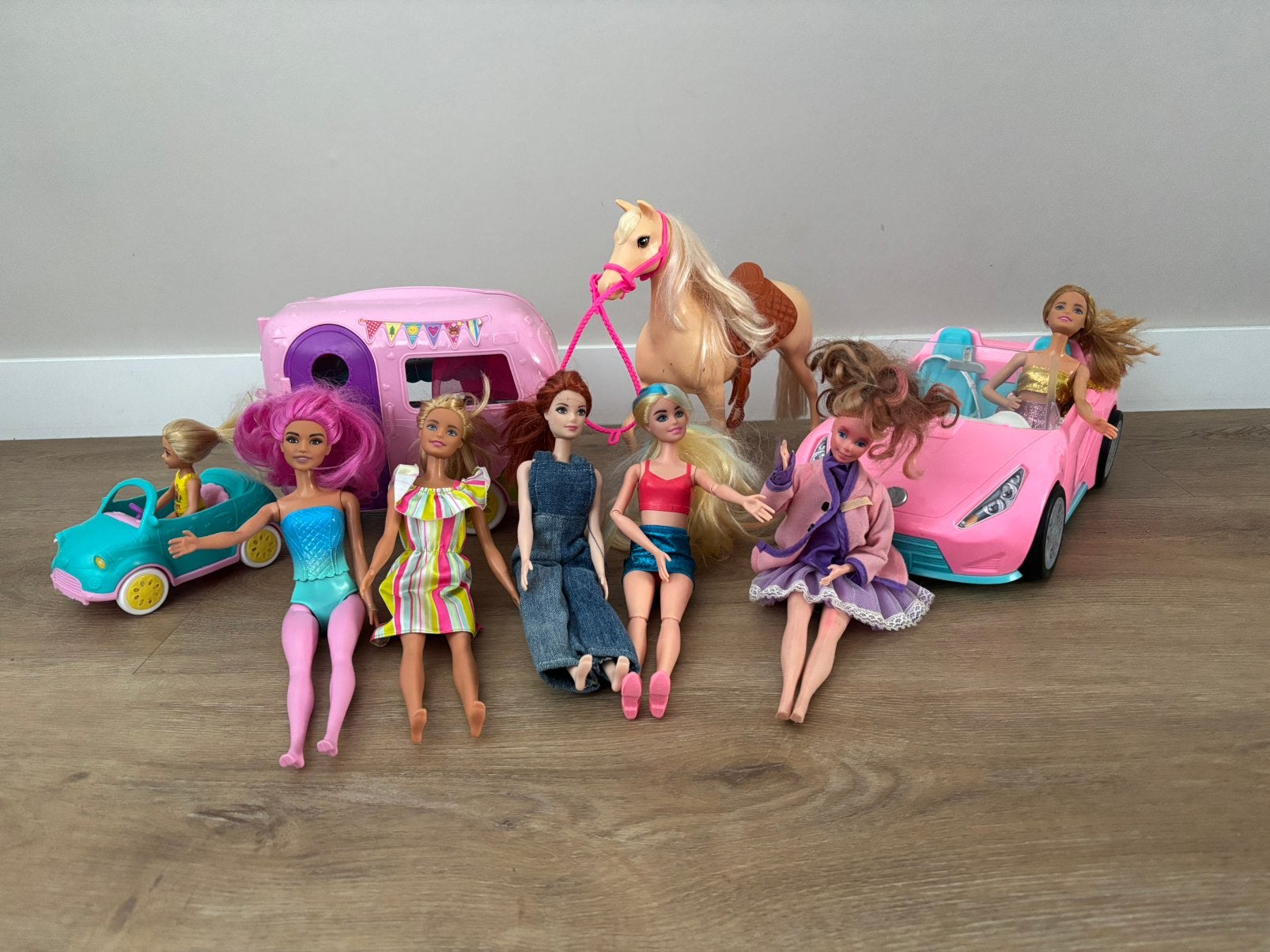 Barbies, barbieauto’s, paard en accessoires, Ophalen of Verzenden, Gebruikt
