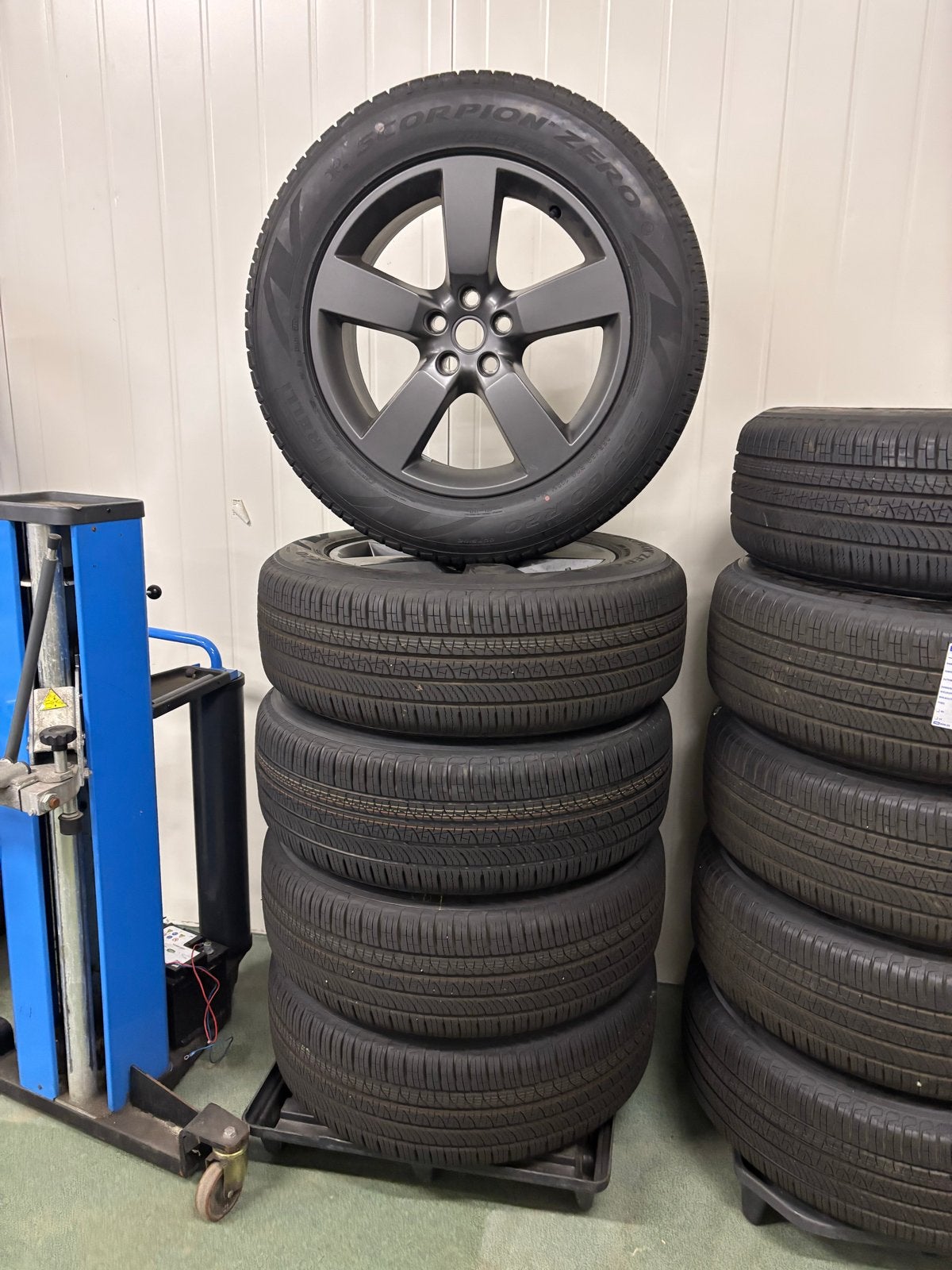 Pirelli Scorpion Zero All Season banden 255/60 20 inch, Auto-onderdelen, Ophalen, Gebruikt, 255 mm, All Season