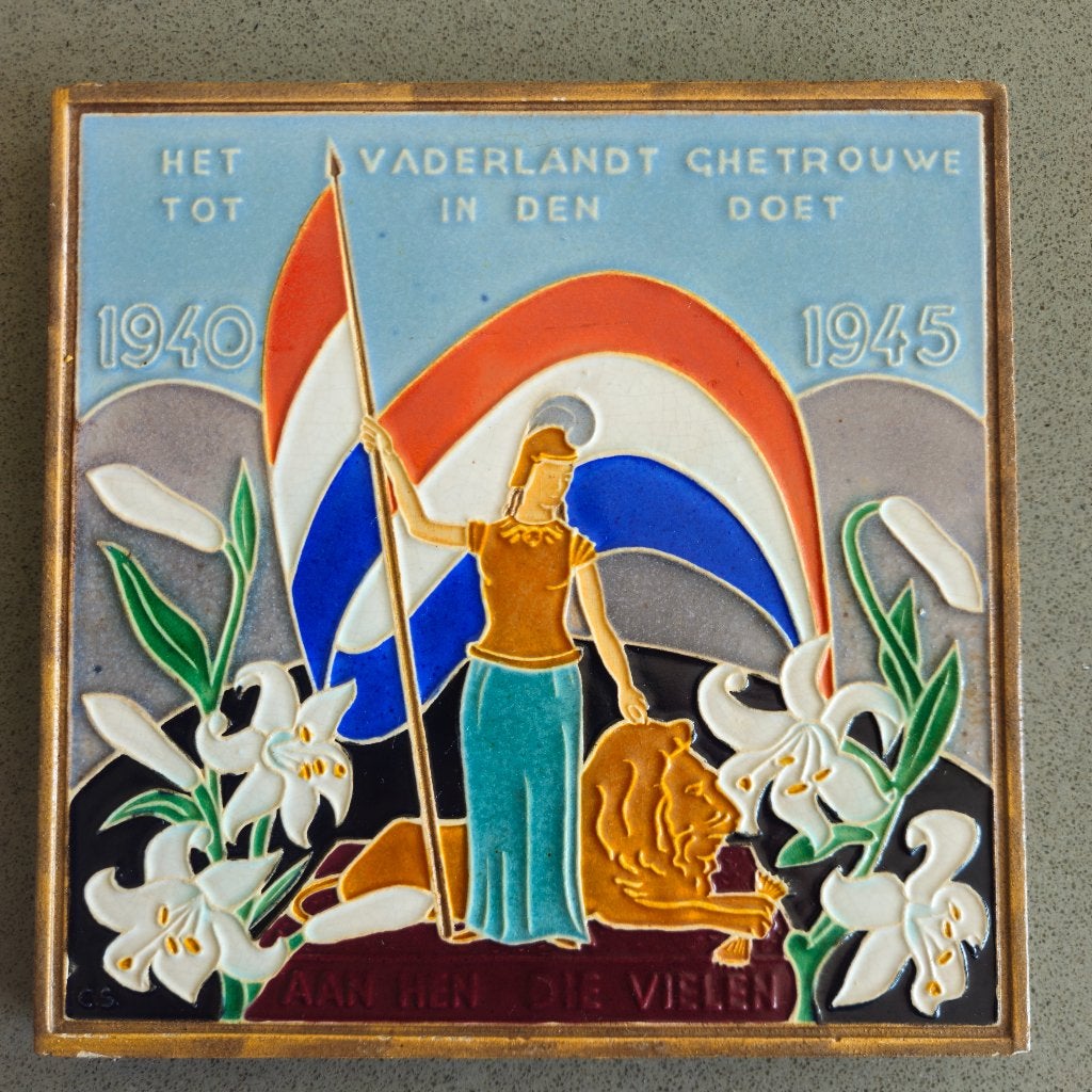 Westraven cloisonné tegel, Ophalen