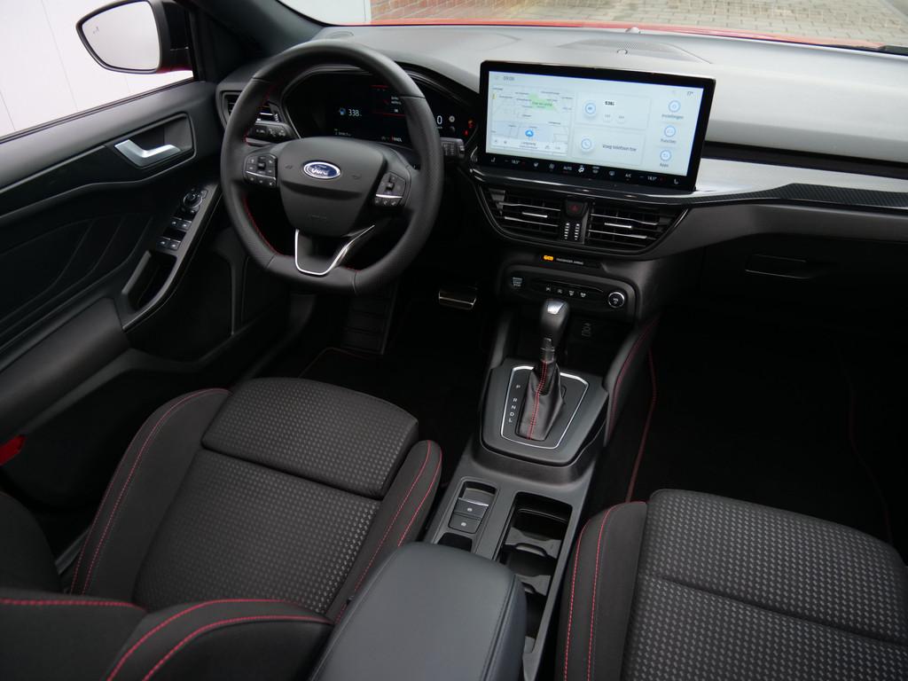 Ford Focus Wagon 1.0 EcoBoost Hybrid ST Line X 155 Pk Automa, Stof, Gebruikt, 155 pk, 19 km/l