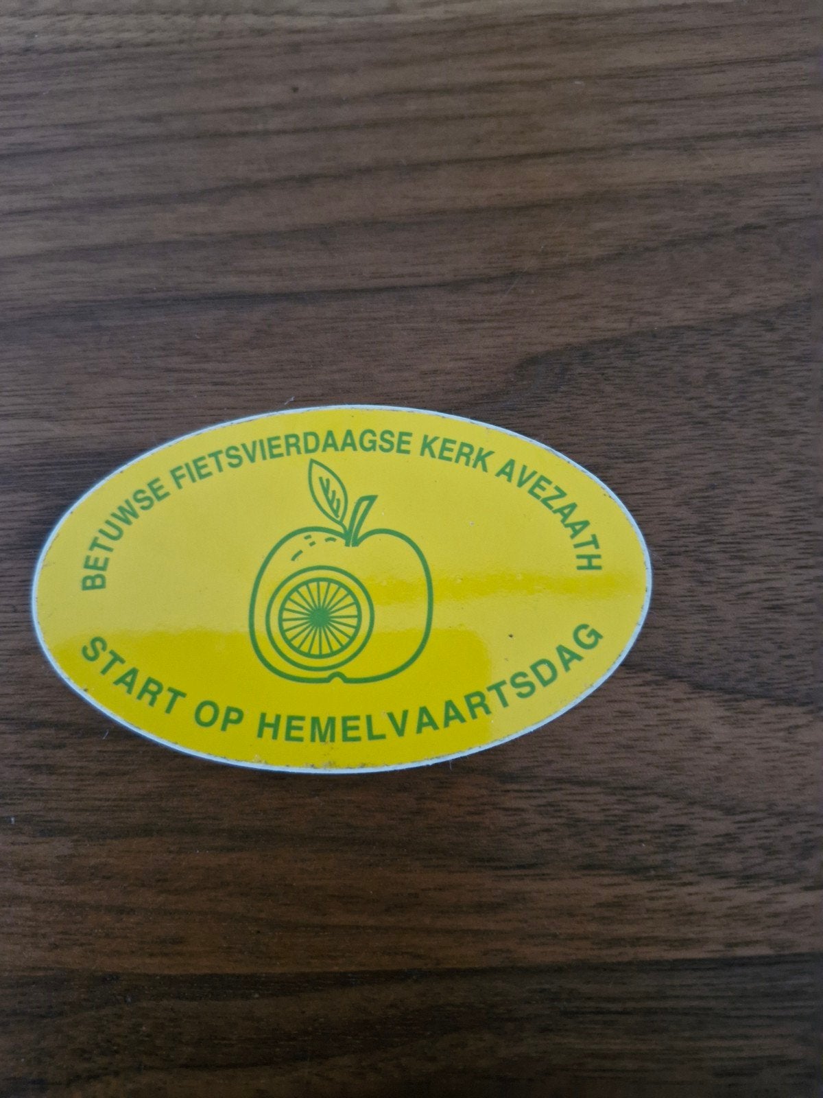 9711 Sticker Betuwse Fietsvierdaagse Kerk Avezaath, Ophalen of Verzenden, Nieuw, Overige typen