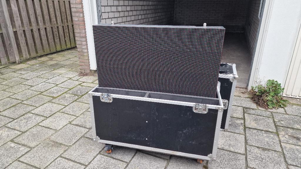 Ledscherm, Ophalen, Gebruikt, Video