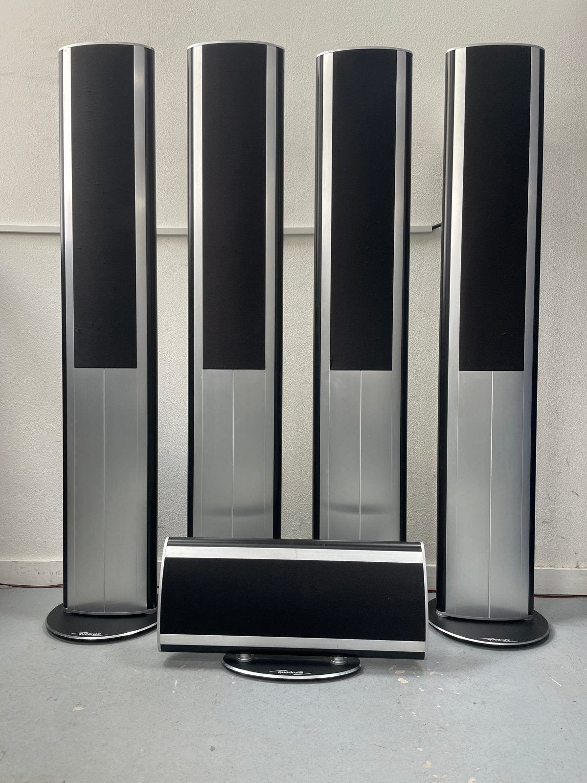 Quadral Signo 5.0 Surround Set (4x Signo 400 + 1x Signo 200), Audio, Tv en Foto, Luidsprekers, Zo goed als nieuw, 60 tot 120 watt