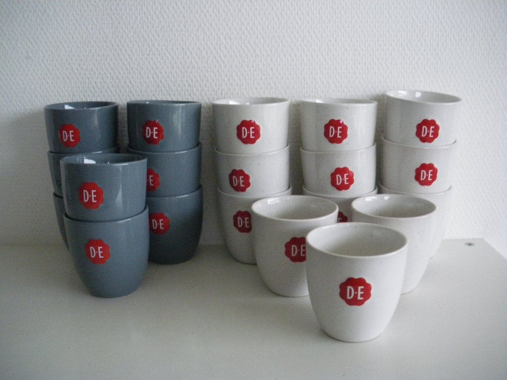 Douwe Egberts bekers,, Overige merken, Ophalen of Verzenden, Zo goed als nieuw, Bord(en)