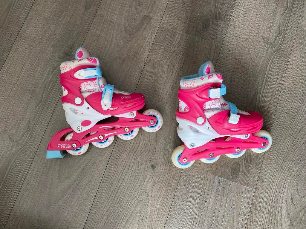 Roze inline skates 30-33 Street Rider met K3 beschermset., Kinderen en Baby's, Kinderen, Ophalen of Verzenden, Verstelbaar, Gebruikt
