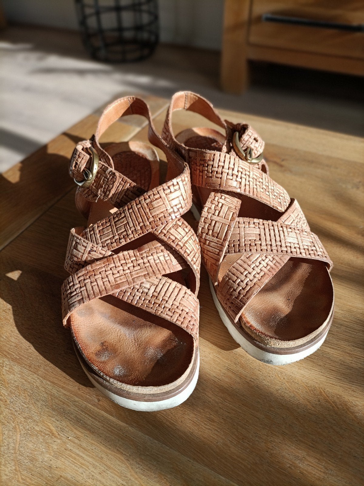 MJUS sandaal bruin 41, Kleding | Dames, Schoenen, Ophalen of Verzenden, Zo goed als nieuw, Bruin, Sandalen of Muiltjes