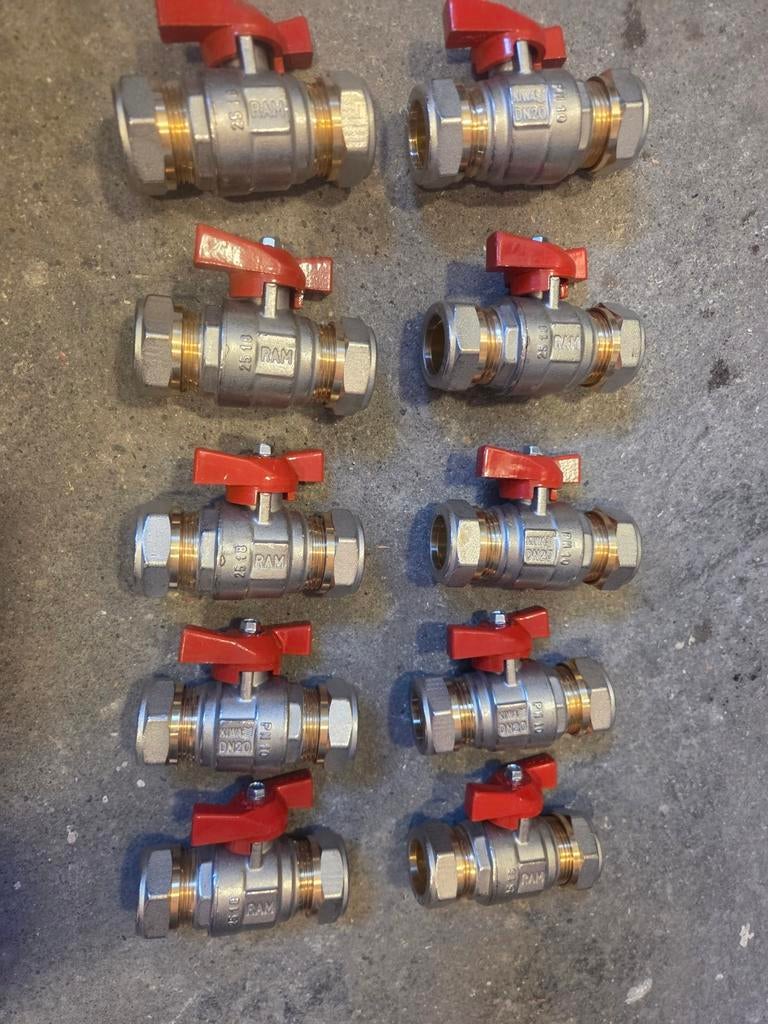 Nieuwe kogelkraan 22mm knel nog beperkt aantal, Doe-het-zelf en Verbouw, Sanitair, Ophalen of Verzenden, Nieuw, Koper, Kraan