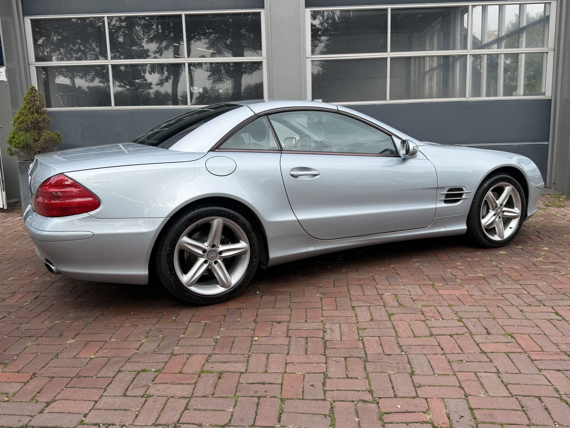 Mercedes-Benz SL-Klasse 500 – 2003 – 128.000 km – 306, Automaat, Dealer onderhouden, Achterwielaandrijving, Gebruikt
