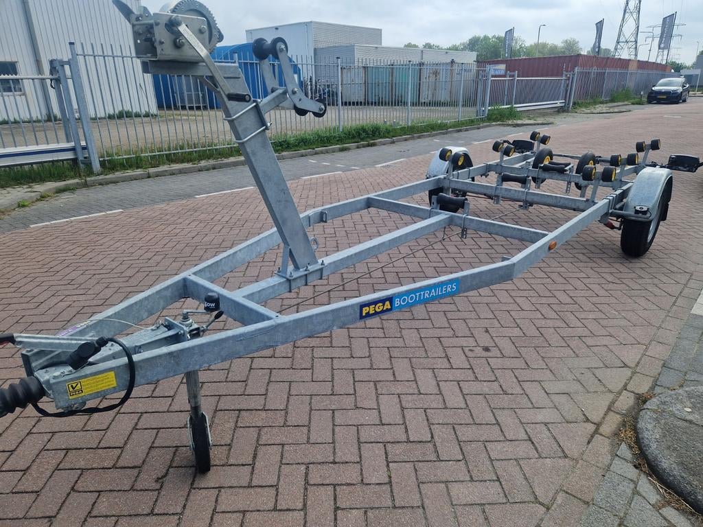 Pega VB 1350/625 bun uitvoering voor Tenders en bun sloepen, Watersport en Boten, Boottrailers, Minder dan 1500 kg, Sloepentrailer