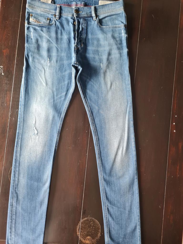 DIESEL TEPPHAR SLIM CARROT STRETCH DESTROY JEANS SIZE 32/34, Diesel, Blauw, W32 (confectie 46) of kleiner, Ophalen of Verzenden