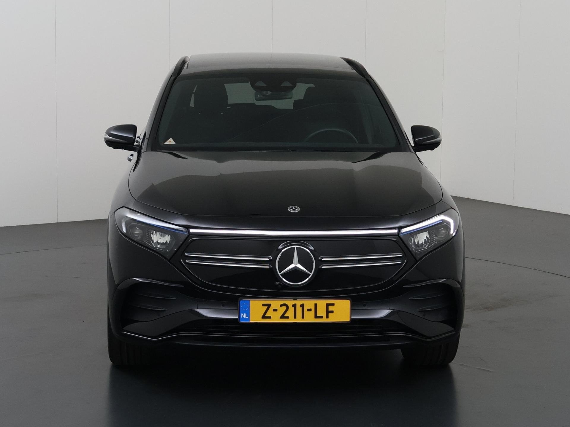 Mercedes-Benz EQA 250+ Business Edition 71 kWh | AMG | Panor, Gebruikt, Zwart, Origineel Nederlands, 90 €/maand