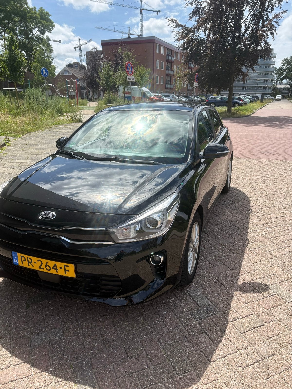 Kia Rio 1.0 T-gdi Ecodynamics 100pk 2017 Zwart, Auto's, Kia, Voorwielaandrijving, 450 kg, 1055 kg, Origineel Nederlands