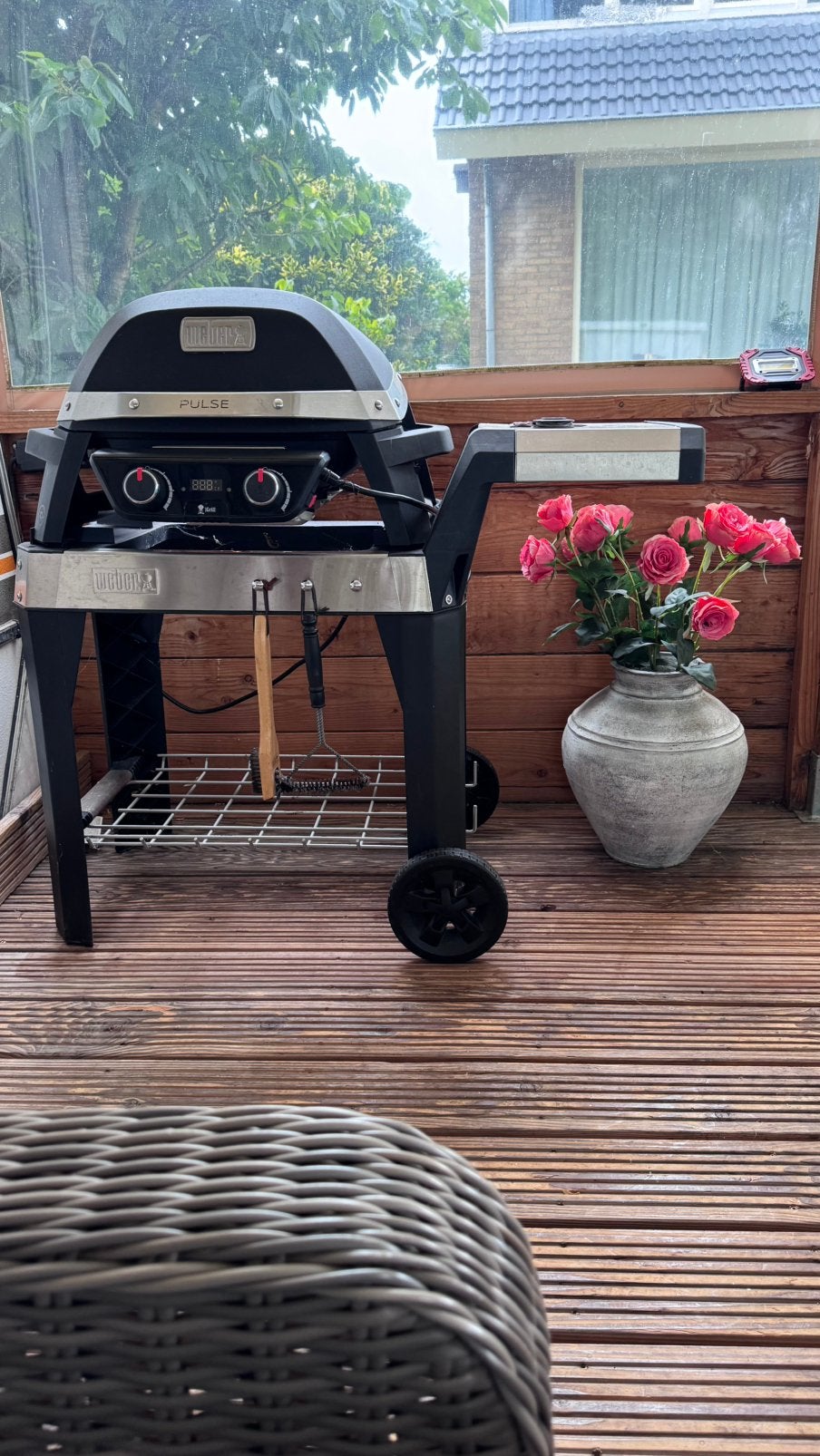 Weber pulse 2000 electrische bbq, Ophalen, Gebruikt