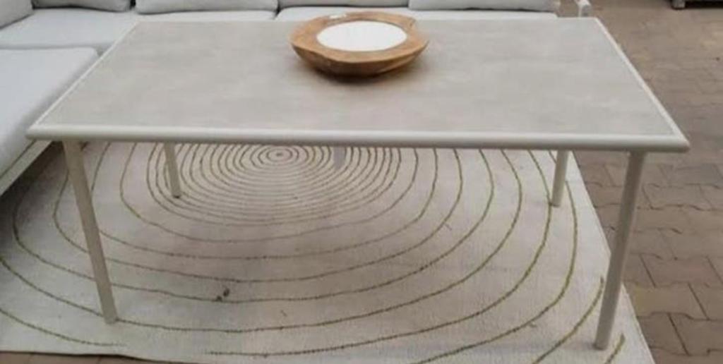 Tuintafel beige150x80 loungeset tafel intratuin kwantum, Tuin en Terras, Ophalen of Verzenden, Rechthoekig