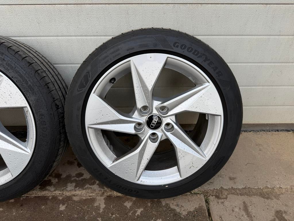 ORGINELE Audi a3 8y 17 inch velgen, Auto-onderdelen, Banden en Velgen, Ophalen, Gebruikt, Banden en Velgen, 17 inch