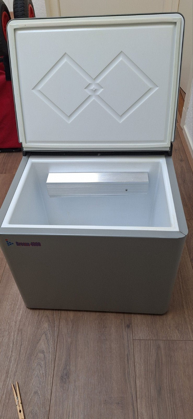 Breeze 4000 Koelbox - Gas, 12V, 230V - Perfect voor Camping, Ophalen, Zo goed als nieuw, Koelbox, Elektrisch