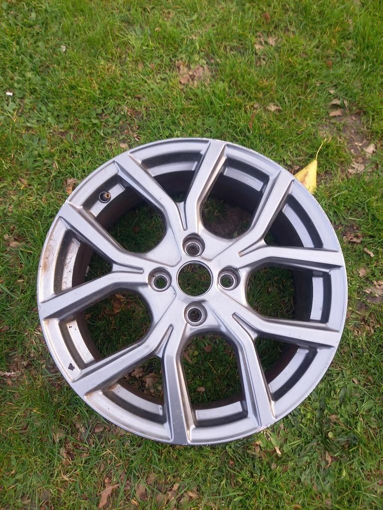1x Ford fiesta velg, Ophalen, Gebruikt