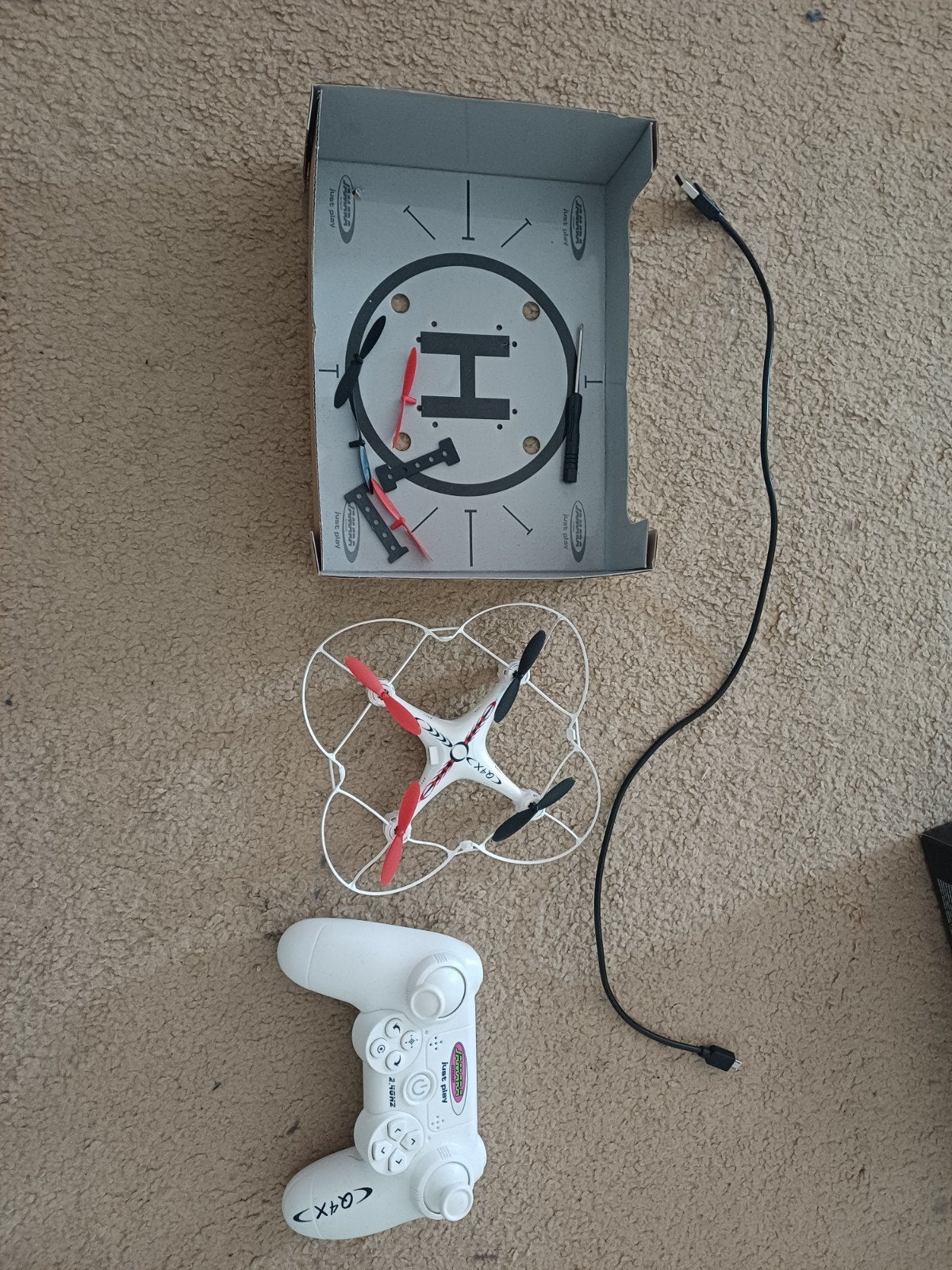 Q4X Drone, 250 tot 900 gram, Minder dan 100 meter, Zo goed als nieuw, Geen camera